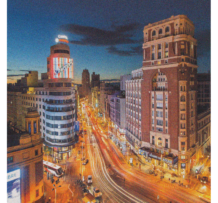 Zavjese za dnevni boravak gran via u večernjim satima - TenStickers