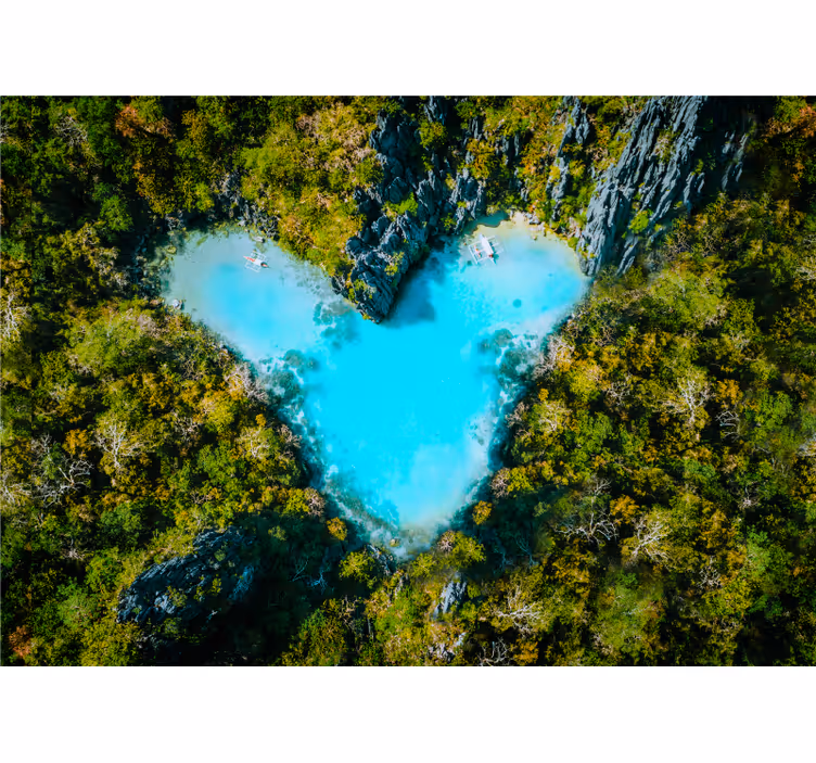 Otok u obliku srca pod morskim zidnim zidom - TenStickers