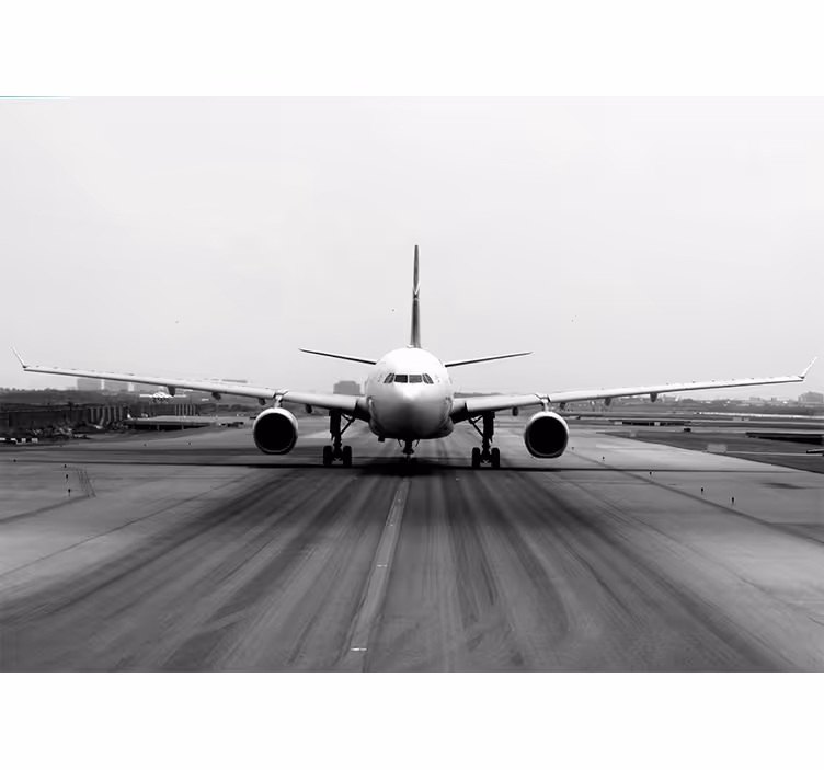 Foto tapete vozila pogled na pistu aviona - TenStickers