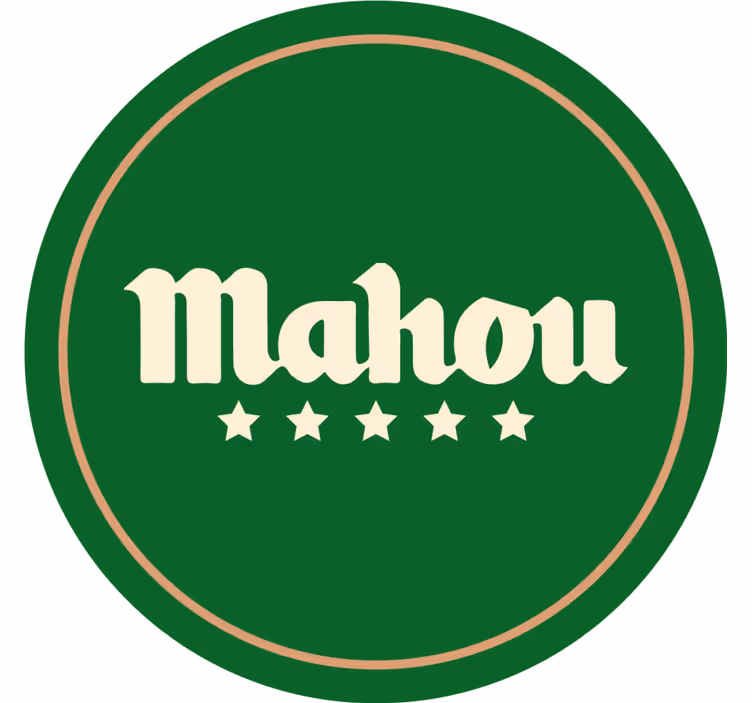 Mahou logo na postavljenom stolu pivske prostirke - TenStickers
