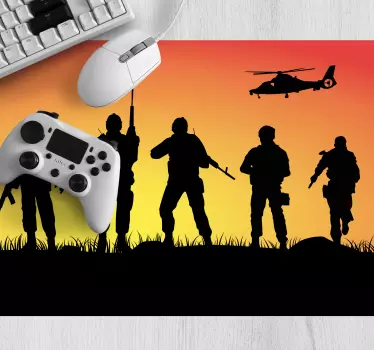 Gaming podloga za miš siluete vojnika protiv zalaska sunca - TenStickers
