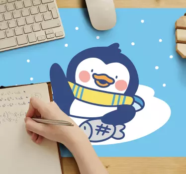 Podloga za miš anime pingvin s ribom - TenStickers