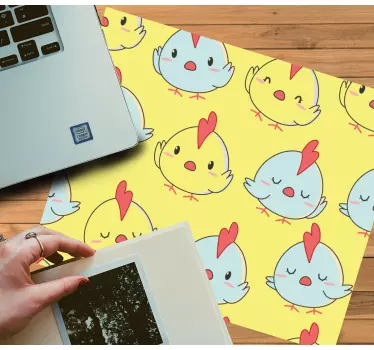 Podloga za miš anime s šarmantnim djevojčicama - TenStickers