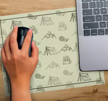 Podloga za miš izvornik s ilustracijama kampiranja - TenStickers