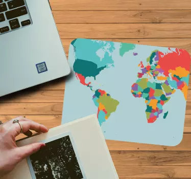 Podloga za miš karta svijeta živopisna geografska prikazna - TenStickers