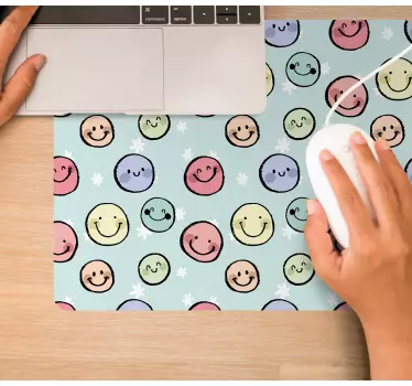 Podloga za miš obrasci veseli osmijeh lica - TenStickers