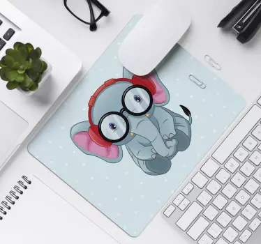 Slon s naočalama i slušalicama jastučić za miš originalna podloga - TenStickers