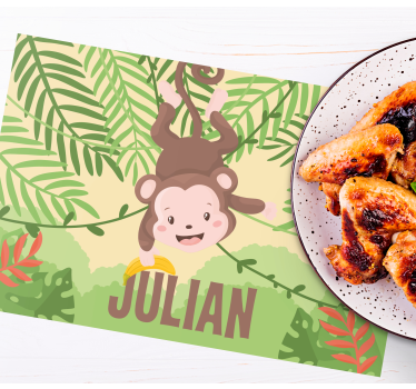 Mali majmunčić na granama personalizirane stolnjake - TenStickers