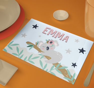 Slatka koala za djevojčicu s imenom dječja prostirka za stol - TenStickers