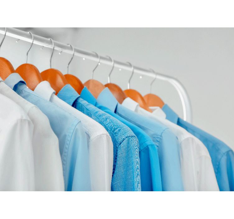 Foto tapete teksturama i uzorcima vješanje plavih košulja - TenStickers