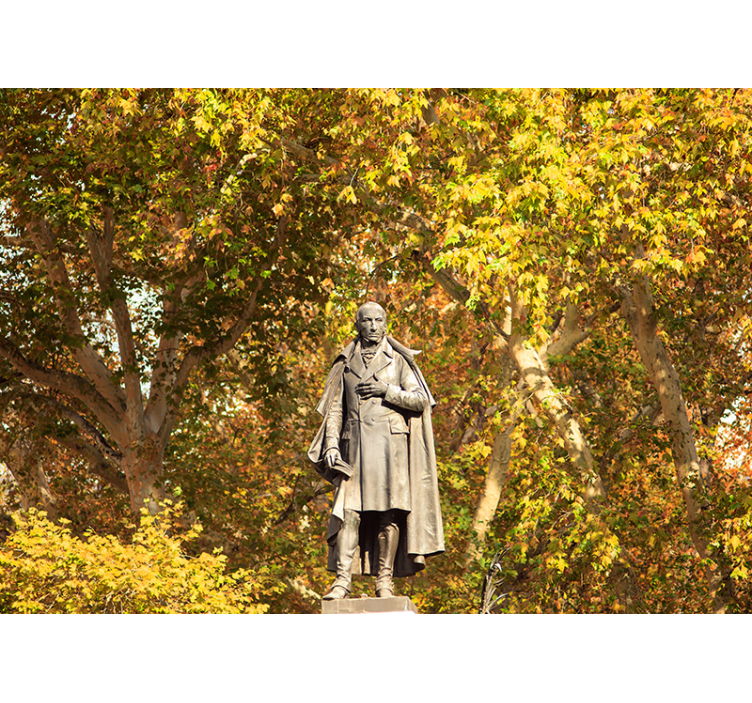 Foto tapete ljudi kip među lišćem - TenStickers