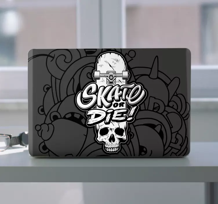 Naljepnica za laptop ilustracija lubanje skateboarda - TenStickers
