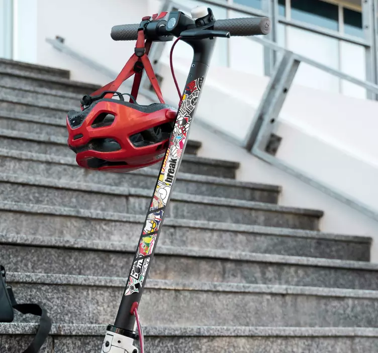 Naljepnica za skuter patinet sticker bomba - TenStickers