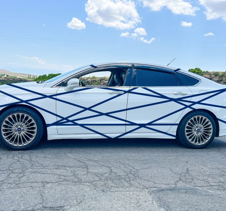 Personalizirane naljepnice za auto postavljene pruge - TenStickers