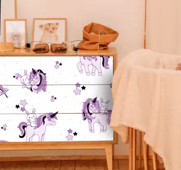 Jednorog i zec oko zvijezda naljepnice za namještaj - TenStickers